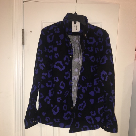 Collusion Button down - Picture 2 of 4